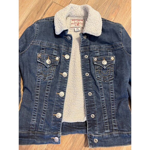 True Religion Womens Sherpa Lined Blue Denim Trucker Jacket XS EUC - Picture 3 of 13